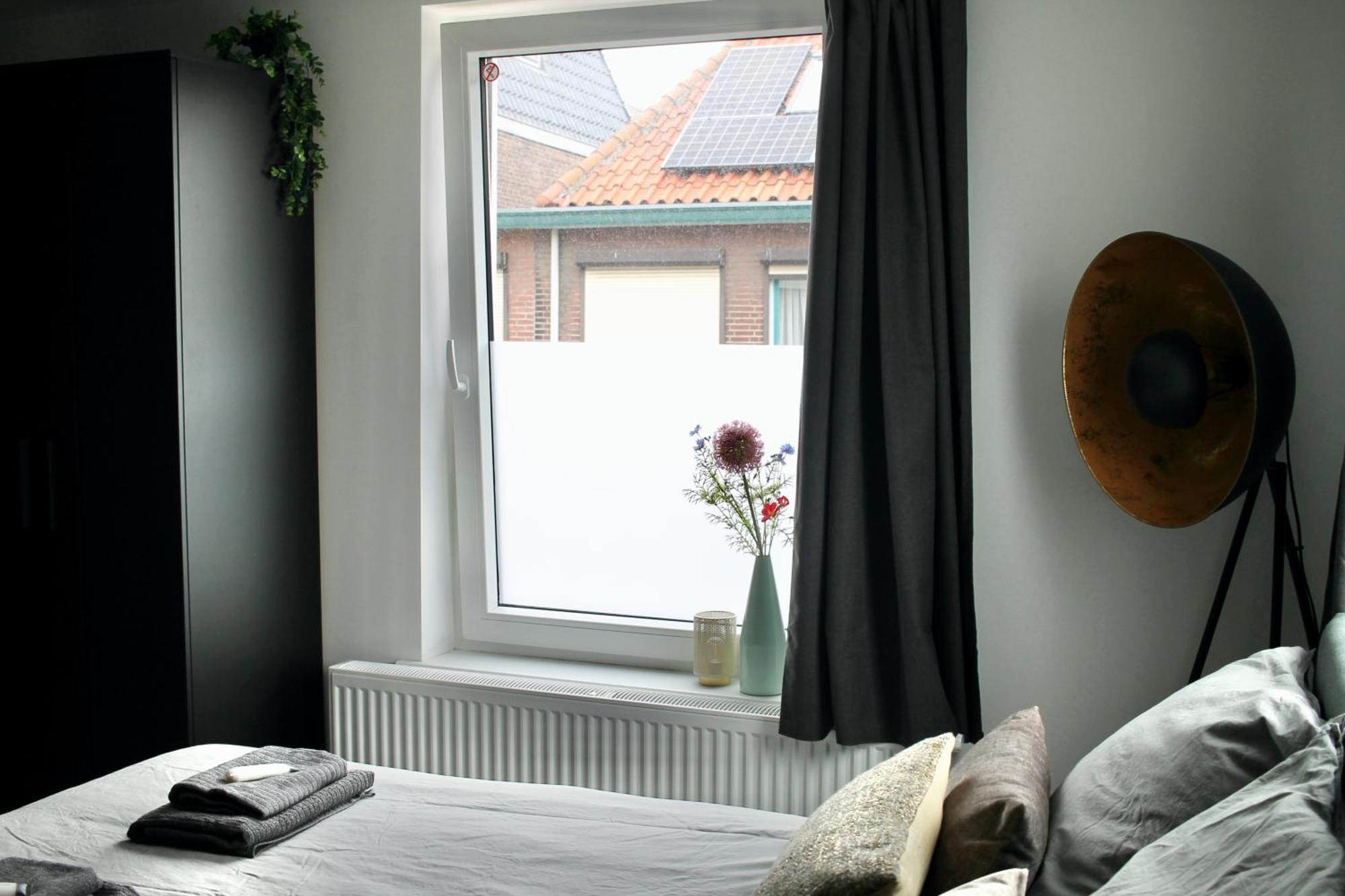 B&K Urban City Suites Tilburg Bagian luar foto