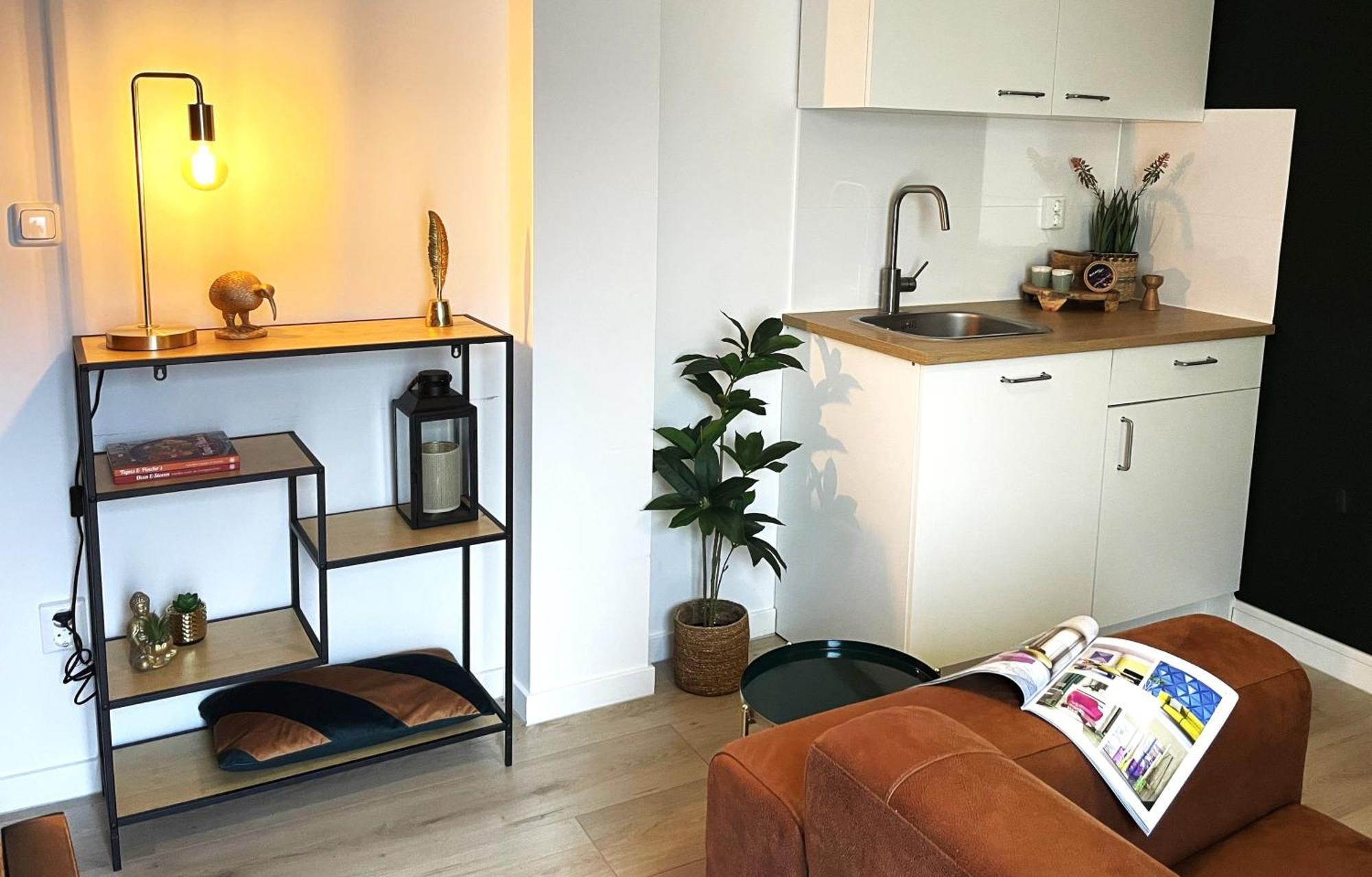 B&K Urban City Suites Tilburg Bagian luar foto