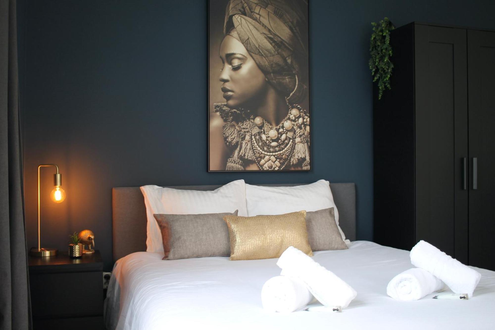B&K Urban City Suites Tilburg Bagian luar foto
